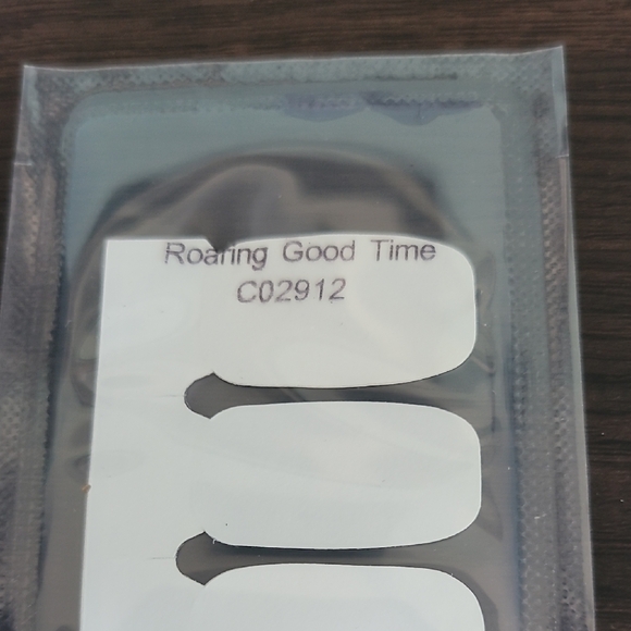 Color Street Roaring Good Time - Picture 2 of 2